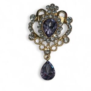 Vintage-Inspired Gold Dop Brooch with Lavender Crystal